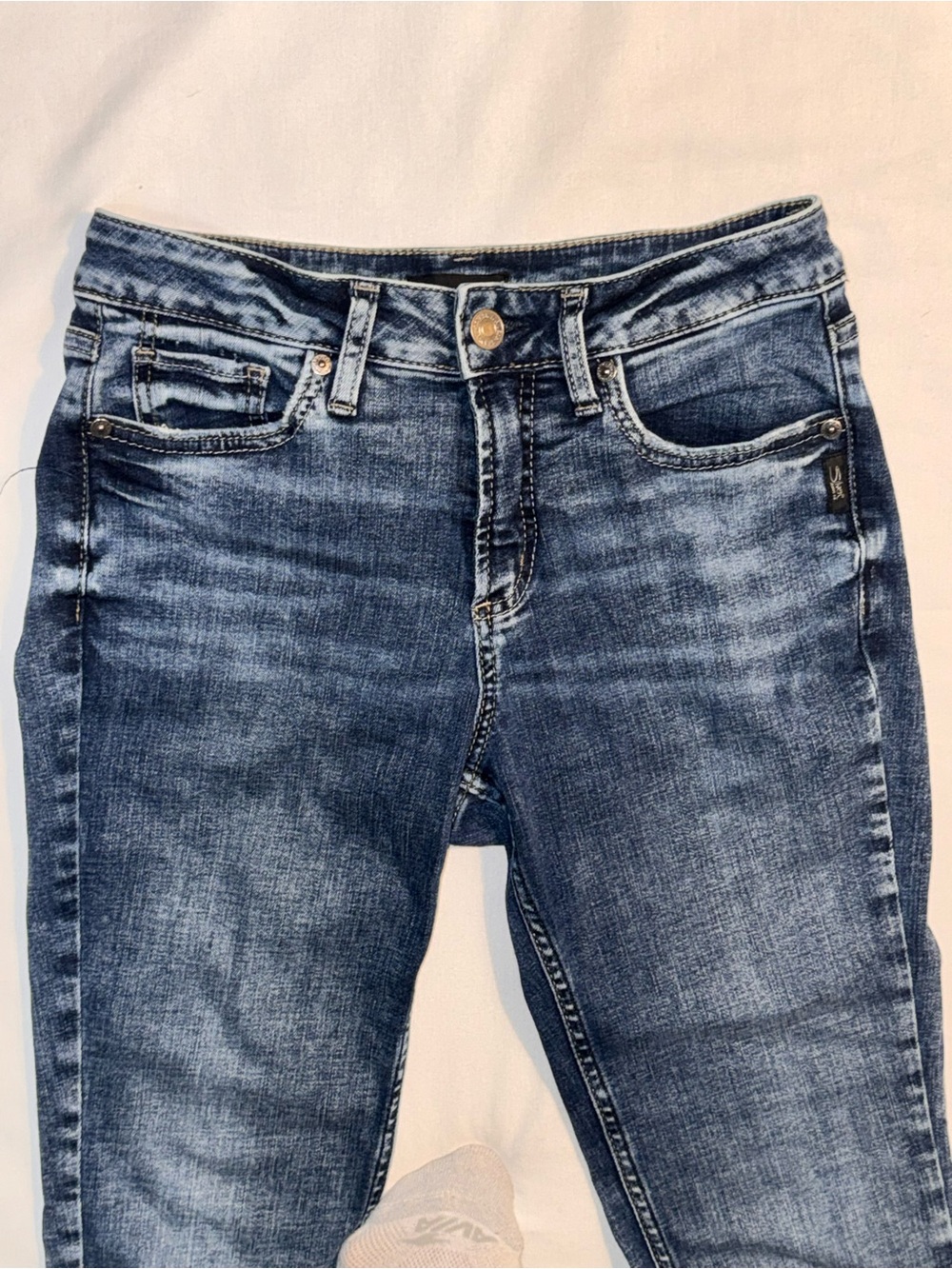 Silver Brand Jeans Women’s Medium Wash Skinny Jeans